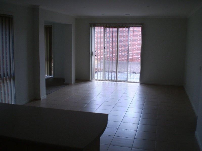 9 Harrow Pl, Truganina VIC 3029