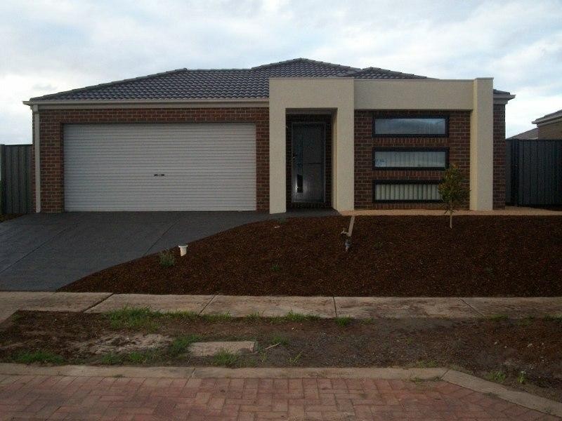 22 Billabong Cres, Tarneit VIC 3029