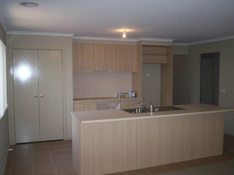 22 Billabong Cres, Tarneit VIC 3029
