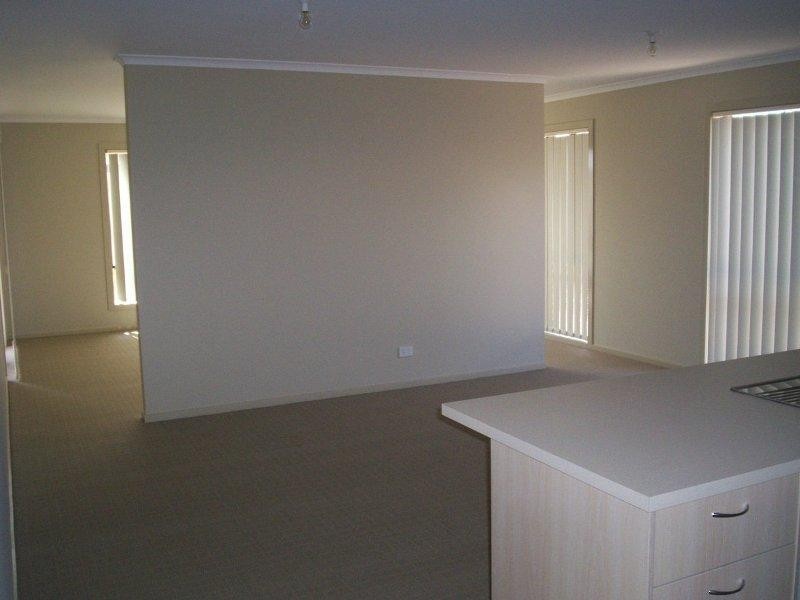 22 Billabong Cres, Tarneit VIC 3029