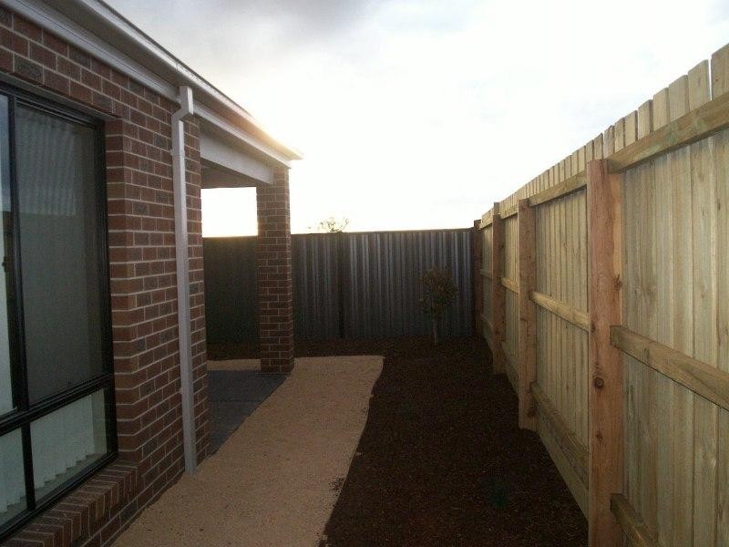22 Billabong Cres, Tarneit VIC 3029