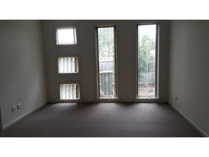 262 The Lakes  Bvd, South Morang VIC 3752