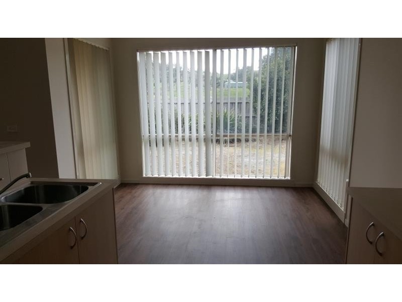 262 The Lakes  Bvd, South Morang VIC 3752
