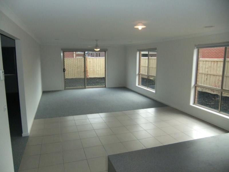 3  Leuca Ave, Brookfield VIC 3338