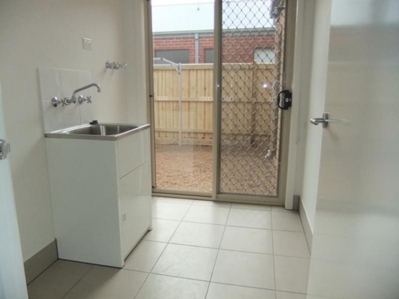 3  Leuca Ave, Brookfield VIC 3338