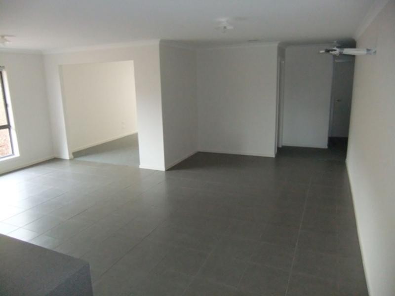 6 Oswin Ct, Sunbury VIC 3429