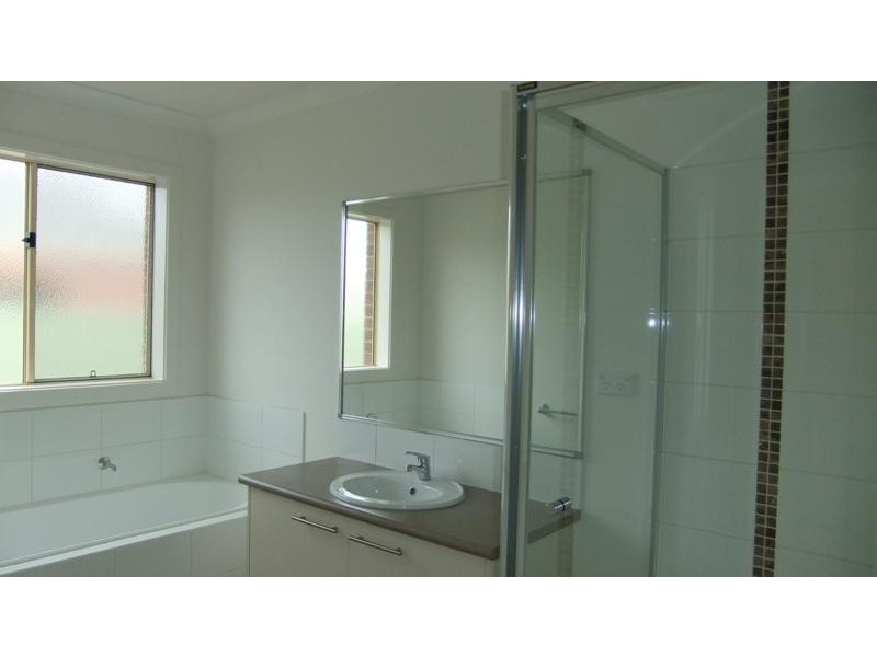 87 Vaughan Ch, Wyndham Vale VIC 3024