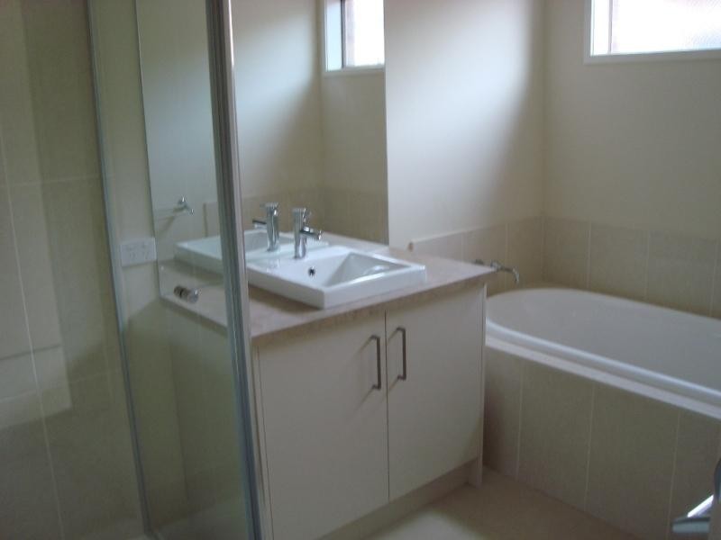 537 Morris Rd, Truganina VIC 3029