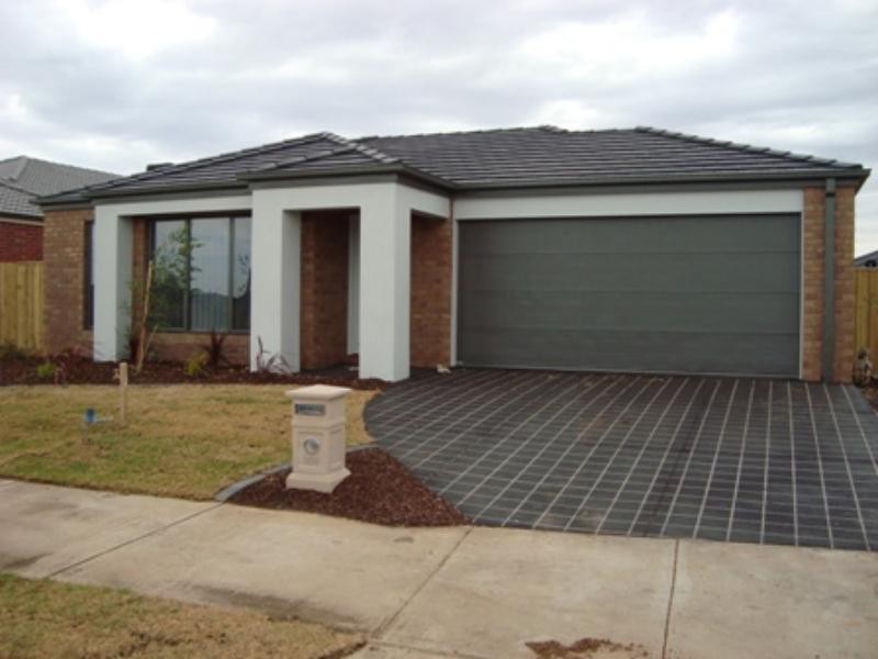 908 Sayers Rd, Tarneit VIC 3029