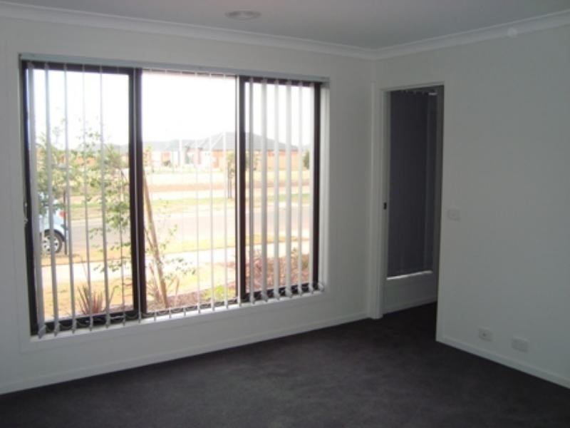 908 Sayers Rd, Tarneit VIC 3029