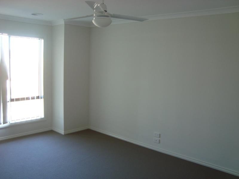 12 Sherrington Gra, Derrimut VIC 3030