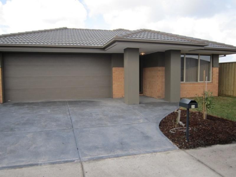 39  Ardenal Cres, Lalor VIC 3075
