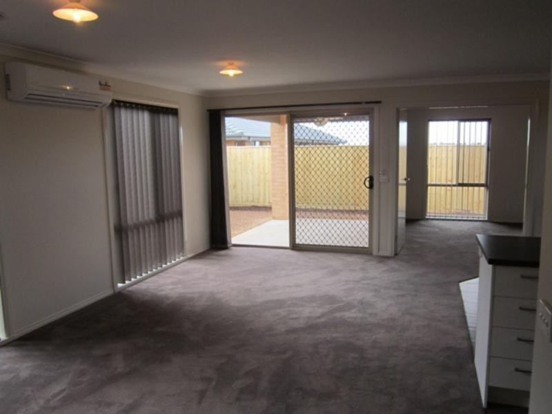 39  Ardenal Cres, Lalor VIC 3075