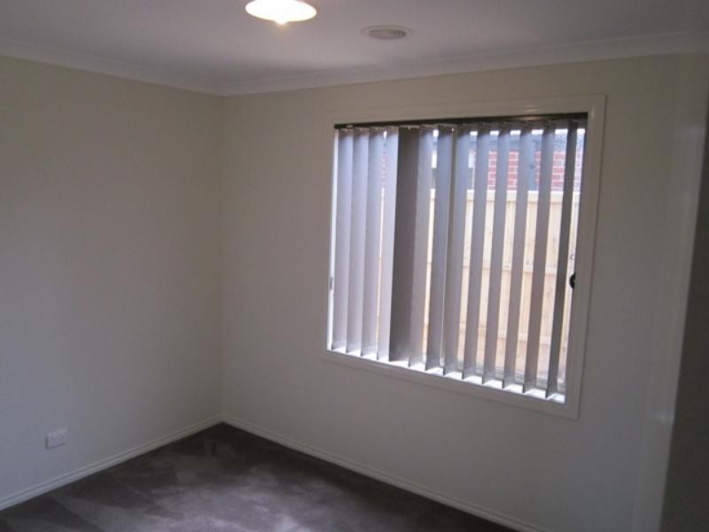 39  Ardenal Cres, Lalor VIC 3075