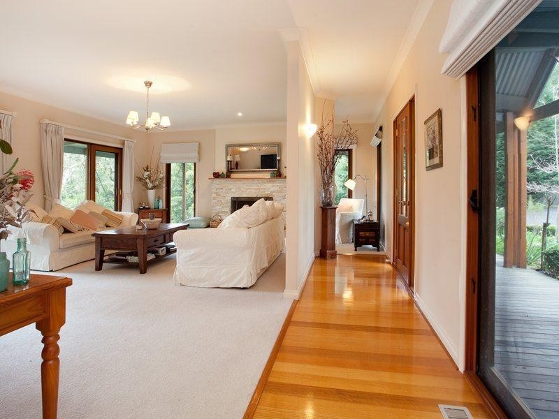 97 Mather Rd, Mount Eliza VIC 3930