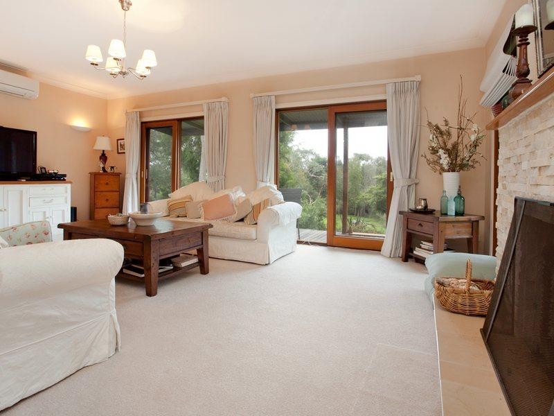 97 Mather Rd, Mount Eliza VIC 3930