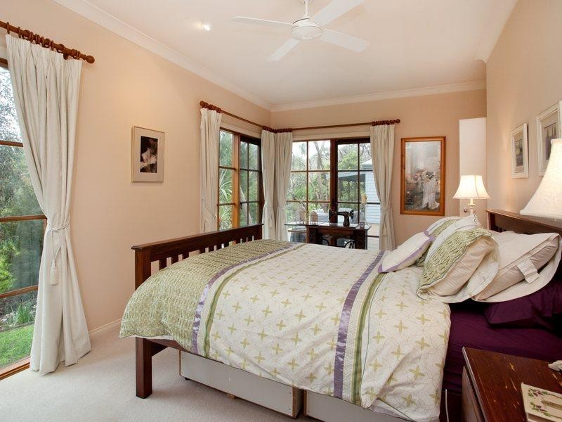 97 Mather Rd, Mount Eliza VIC 3930