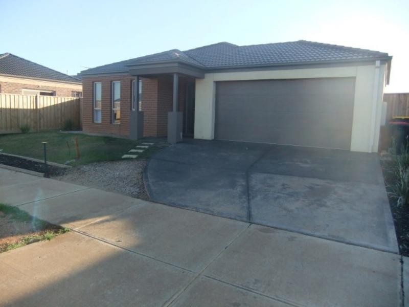 3 Leuca Ave, Brookfield VIC 3338