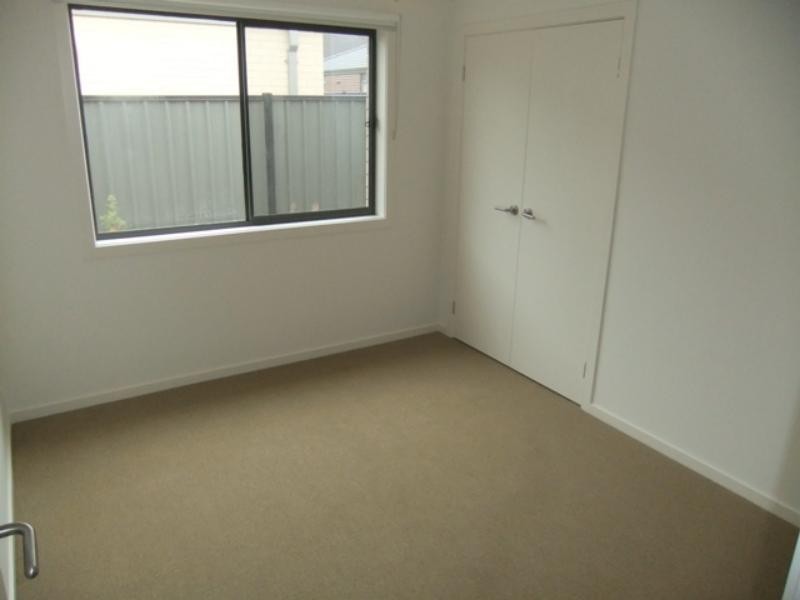 39 Vicky Ct, Point Cook VIC 3030