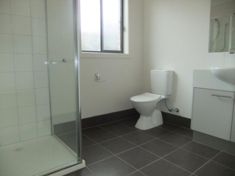 39 Vicky Ct, Point Cook VIC 3030