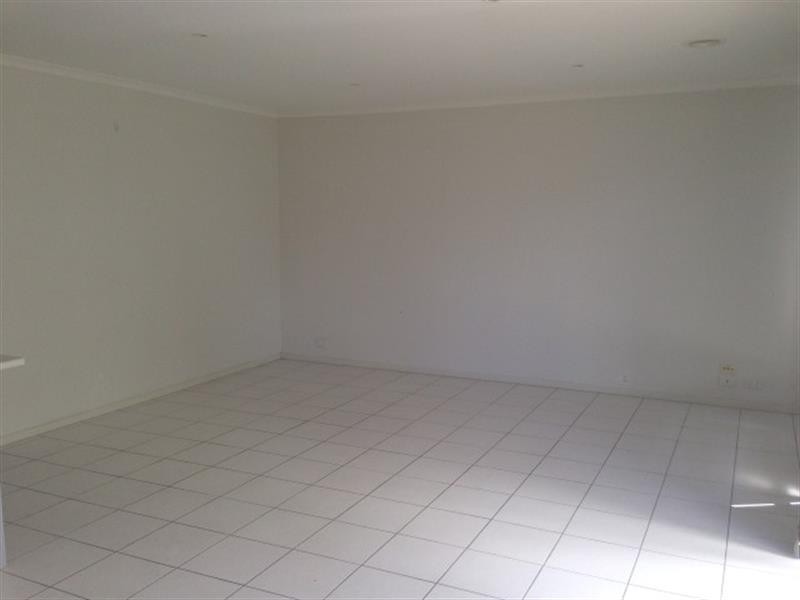 39  Dominion Tce, Truganina VIC 3029