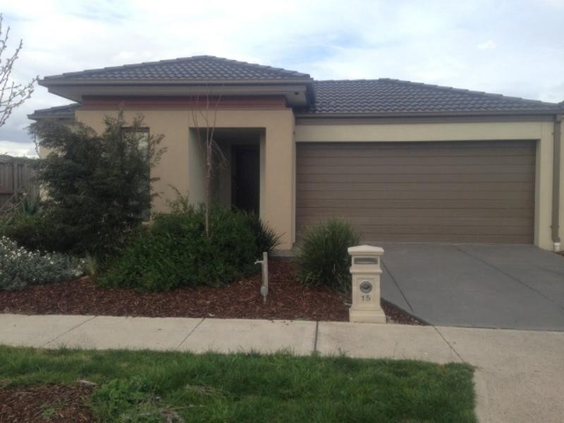 15 St Martins Bvd, Truganina VIC 3029