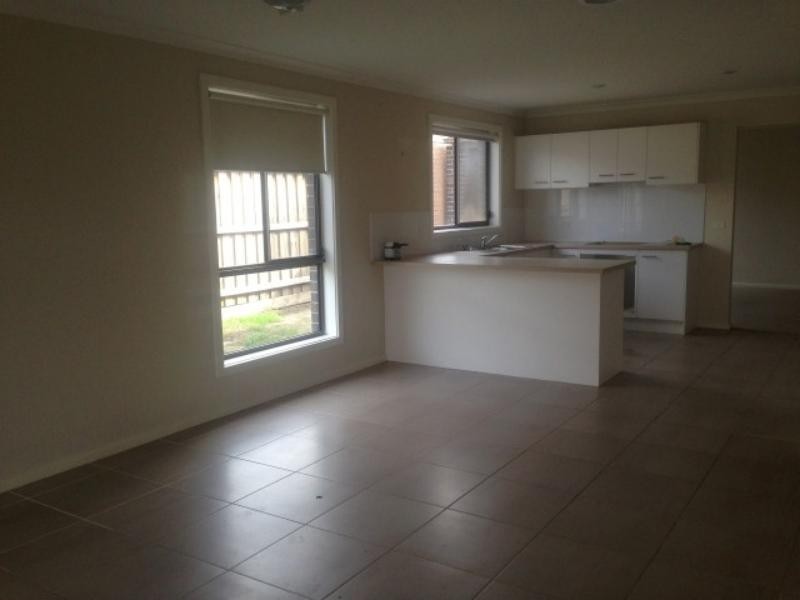 15 St Martins Bvd, Truganina VIC 3029