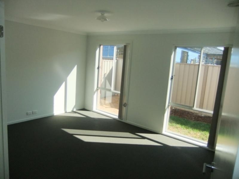 57 Rockpool Rd, Truganina VIC 3029