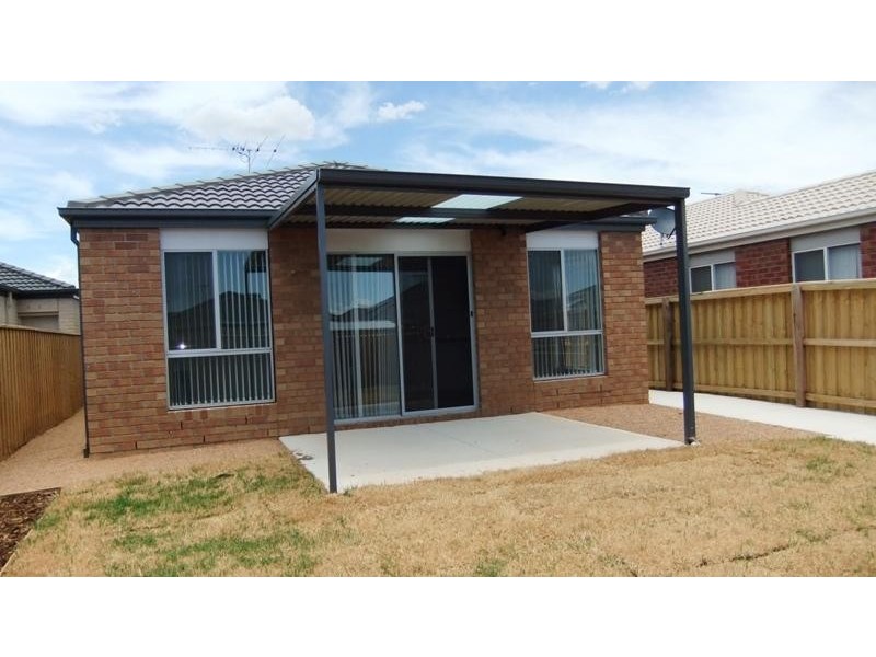 186 Greens Rd, Wyndham Vale VIC 3024
