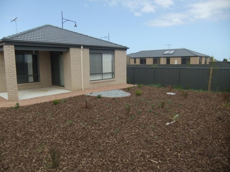 1 Waddywood Ct, Truganina VIC 3029