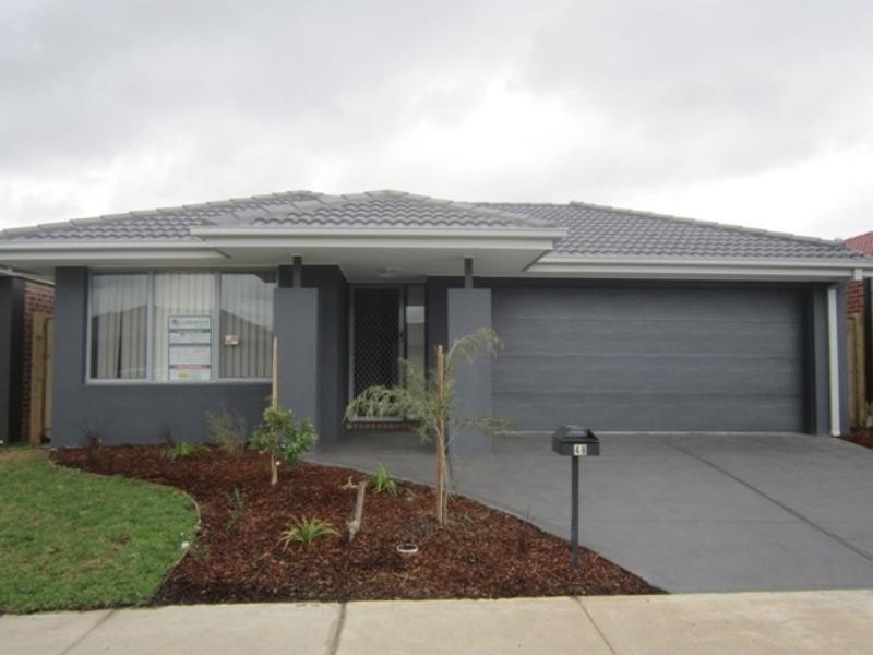 48 Ardenal Cres, Lalor VIC 3075