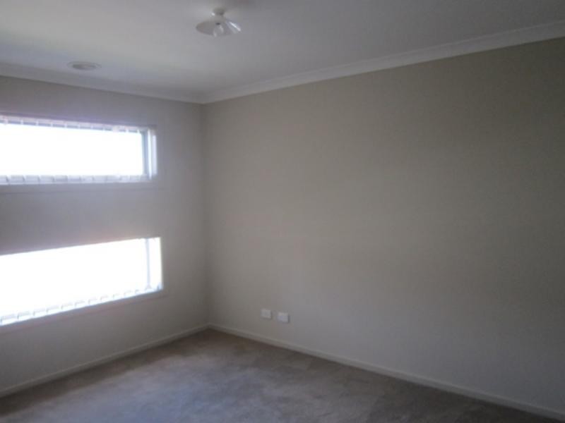 50 Ardenal Cres, Lalor VIC 3075