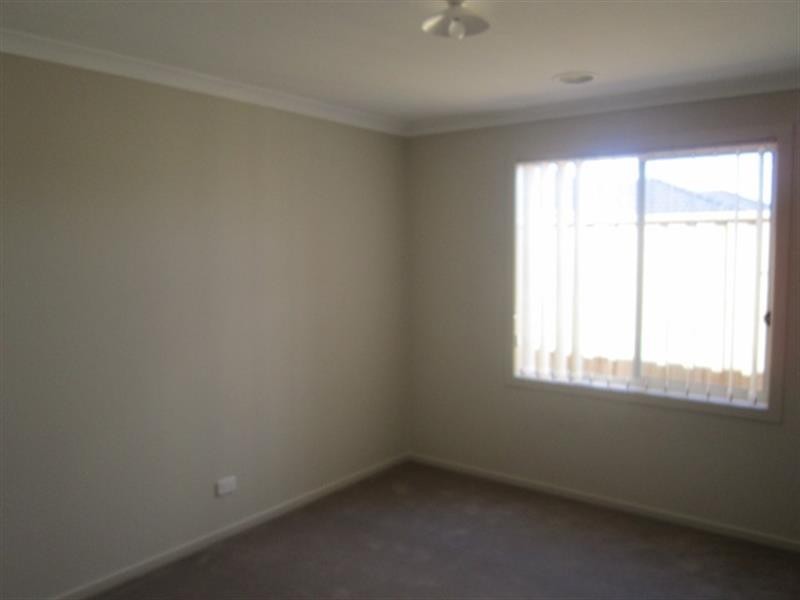 50 Ardenal Cres, Lalor VIC 3075