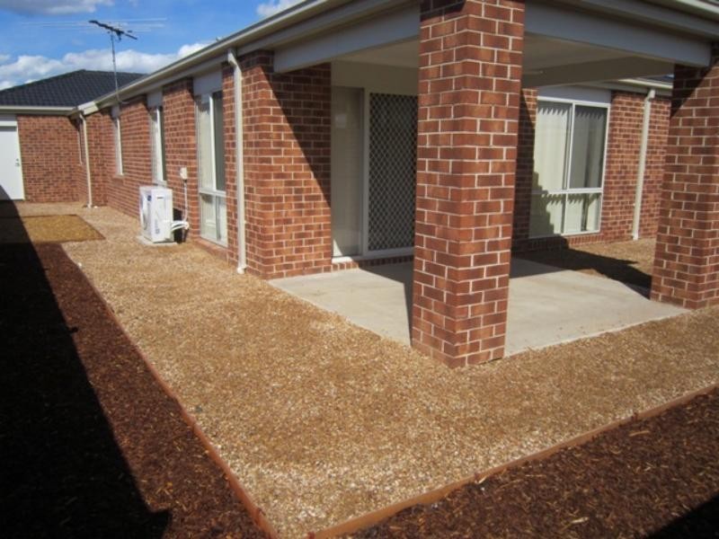 50 Ardenal Cres, Lalor VIC 3075