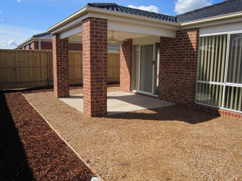 50 Ardenal Cres, Lalor VIC 3075