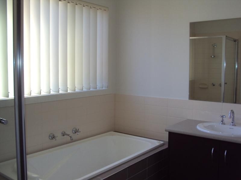 14 Dargo Cres, Doreen VIC 3754