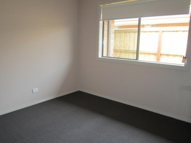 4 Positano Way, Lalor VIC 3075