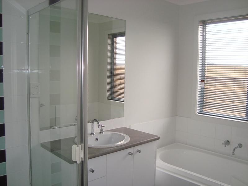 460 Morris  Rd, Truganina VIC 3029