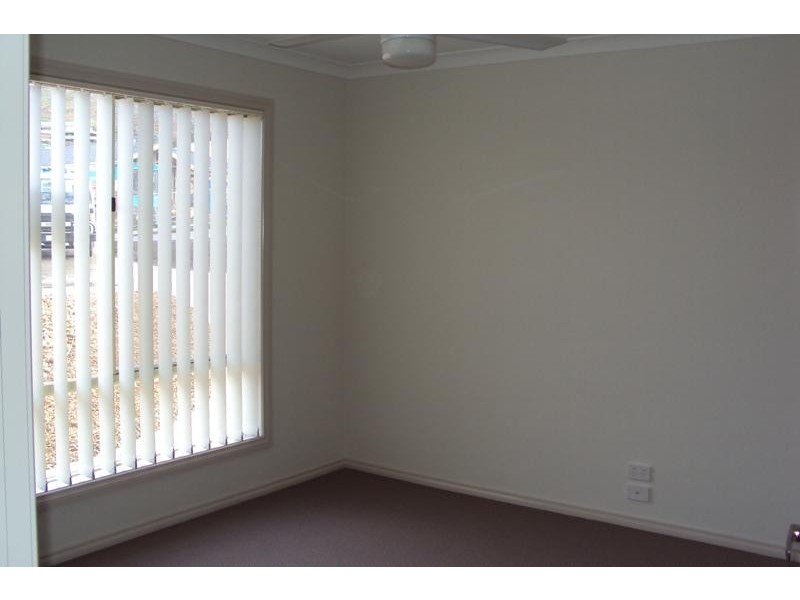 18 Raine Ct, Sunbury VIC 3429