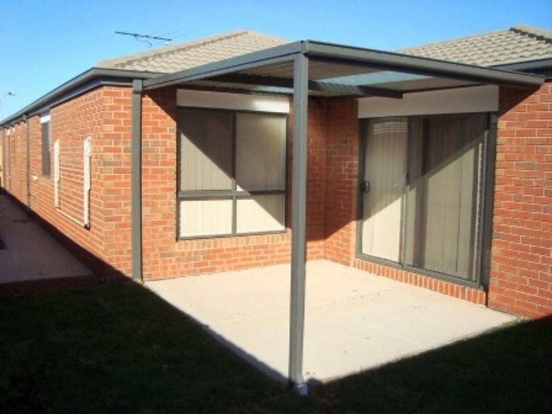 4 Parnell Pl, Truganina VIC 3029