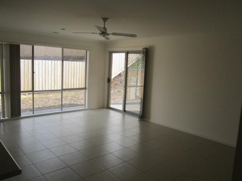 6 Hadlow  Ct, Sunbury VIC 3429