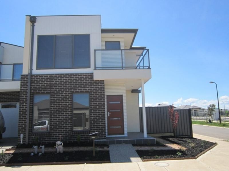 9 Daymar Cct, Craigieburn VIC 3064