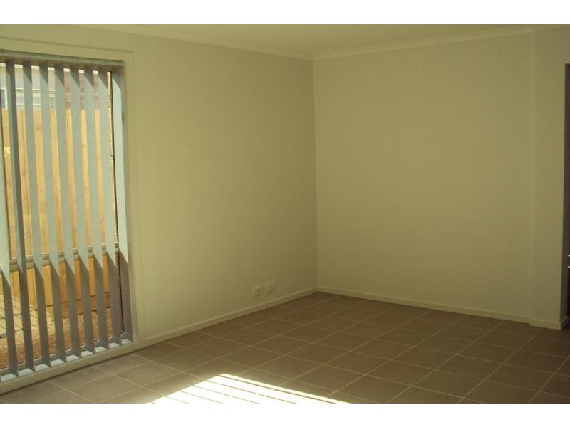 29 Dominion Tce, Truganina VIC 3029