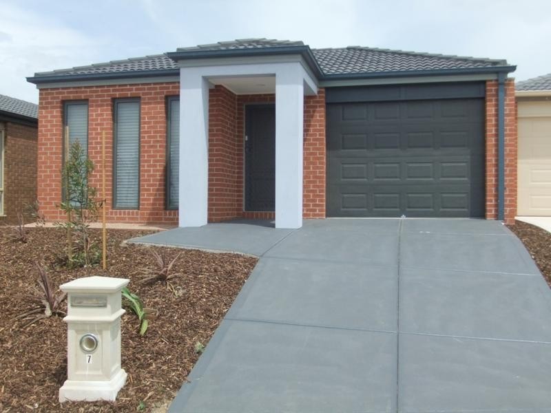 7 Kwila  Dr, Truganina VIC 3029