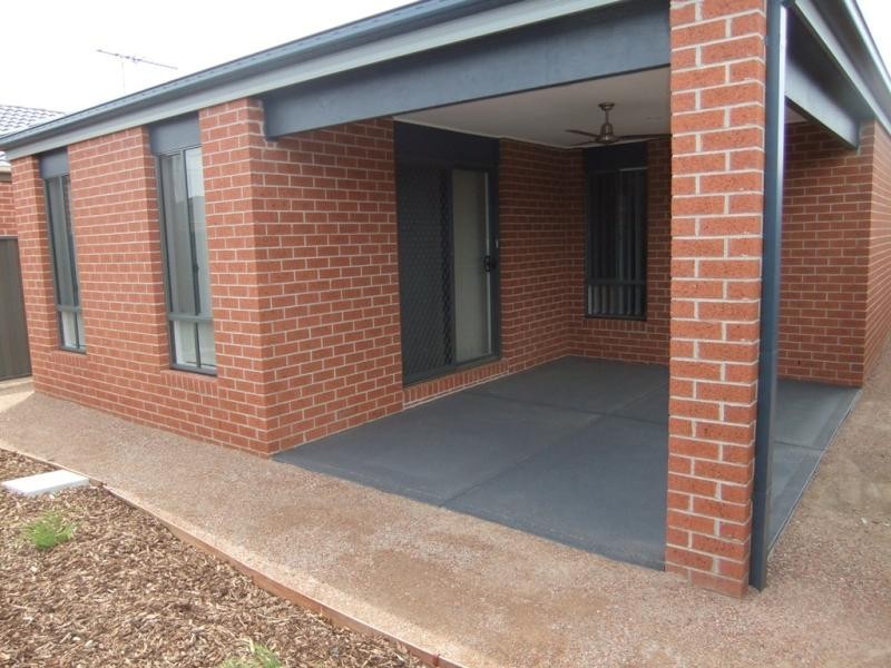 7 Kwila  Dr, Truganina VIC 3029