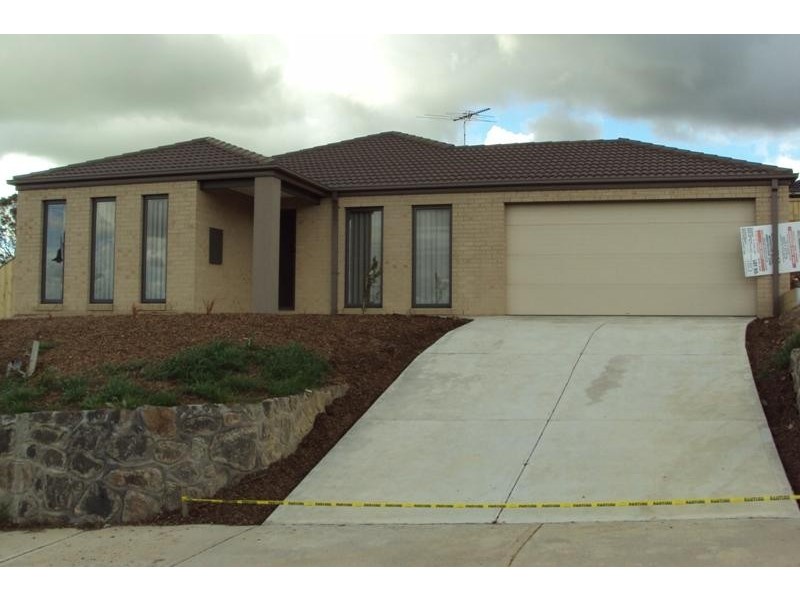 20 Dargo  Cres, Doreen VIC 3754