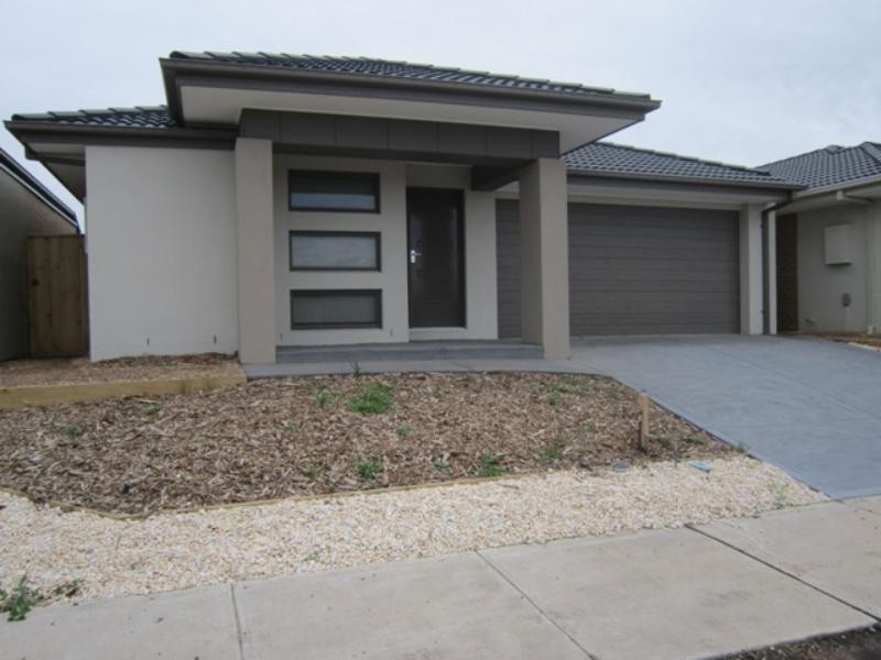 5 Positano Way, Lalor VIC 3075
