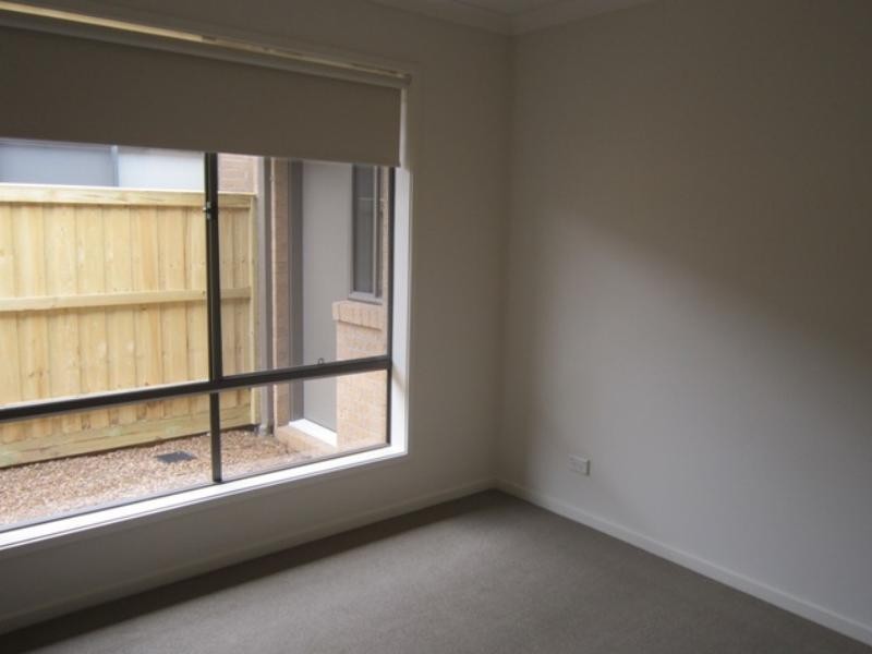 5 Positano Way, Lalor VIC 3075