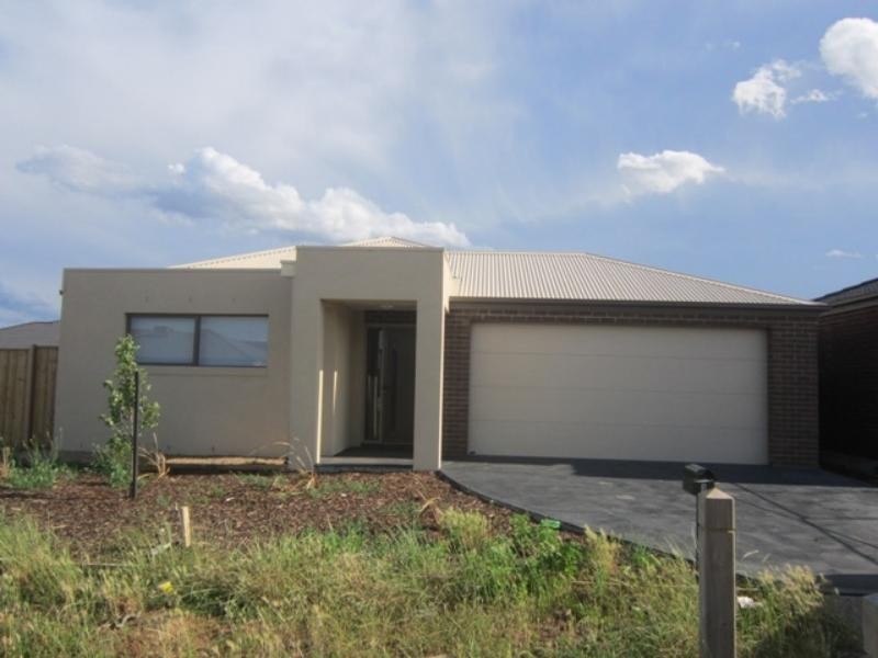 3 Bunda Pl, Brookfield VIC 3338