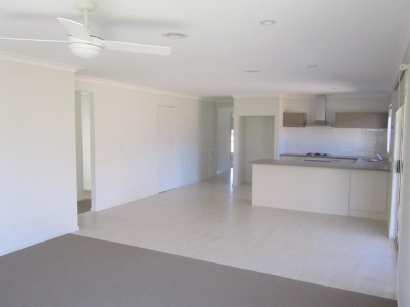 23 Lythrum St, Doreen VIC 3754